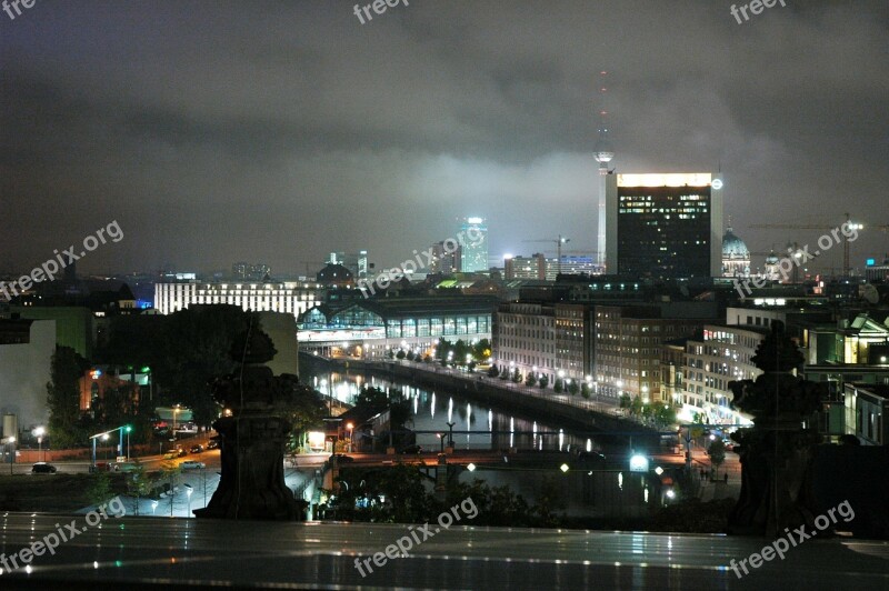 Night A Sprew Berlin Long Exposure Spacer