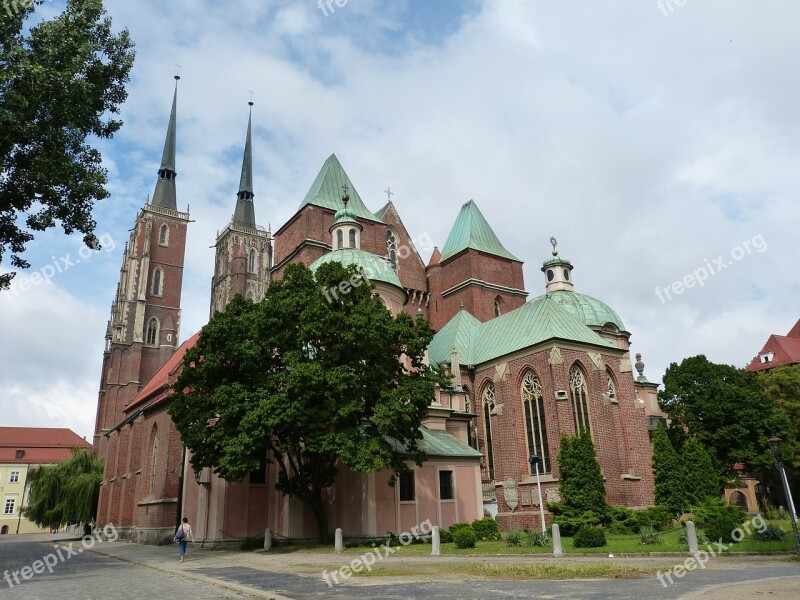 Church Dom Building Architecture Steeple