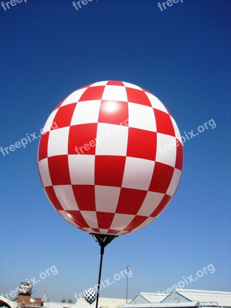 Balloon Checkered Red White Blocks