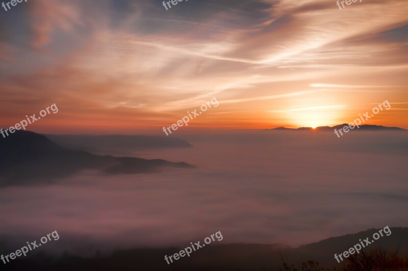 Sea Of Clouds Aso Cloud Kumamoto Japan