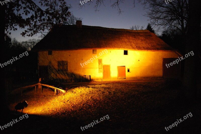 Hoeve Evening Lit Free Photos