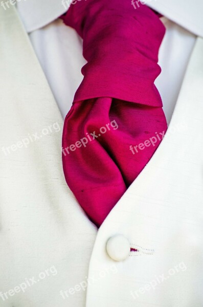 Tie Groom Corsage Ceremony Pinned