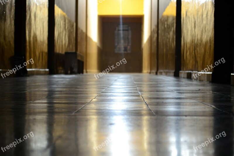 Hall Fear Hotel Lobby Vanishing Point Floor