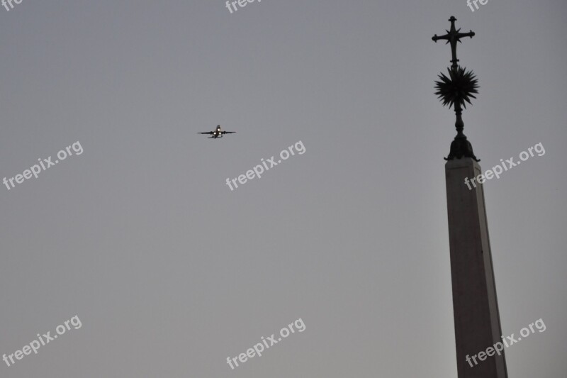 Portugal Lisbona The Plane Sky Cross