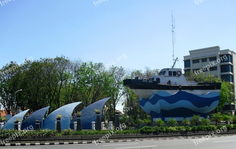 Monument Kapal Tanjung Perak Surabaya Jawa Timur