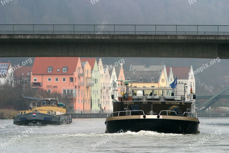 Riedenburg Against Traffic Main Danube Canal Altmühl Valley Ships