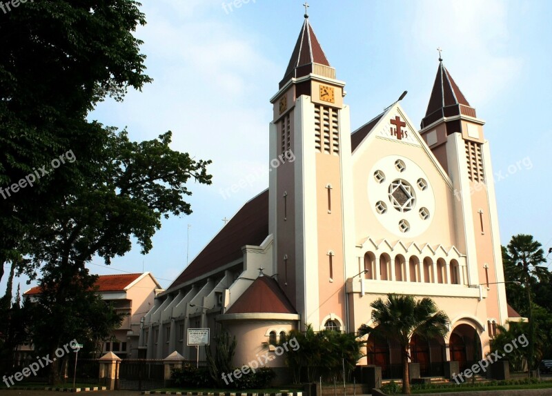 Gereja Ijen Katholik Malang Jawa Timur Indonesia