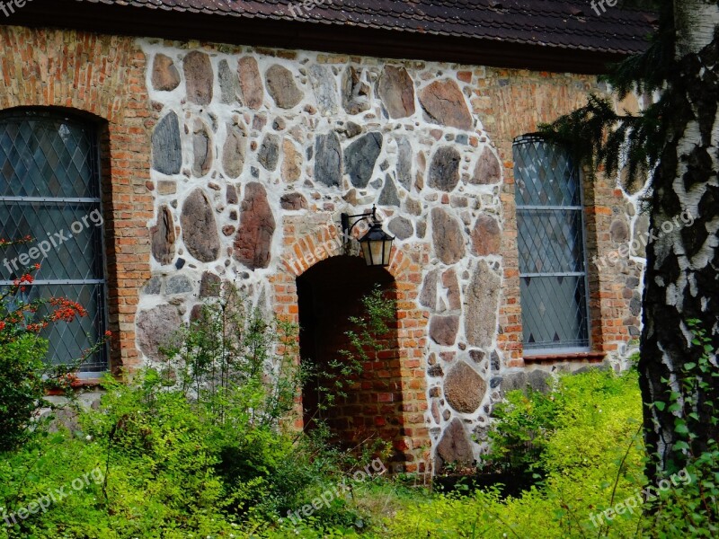 Idyll Zayachy Building Landscape Stone House