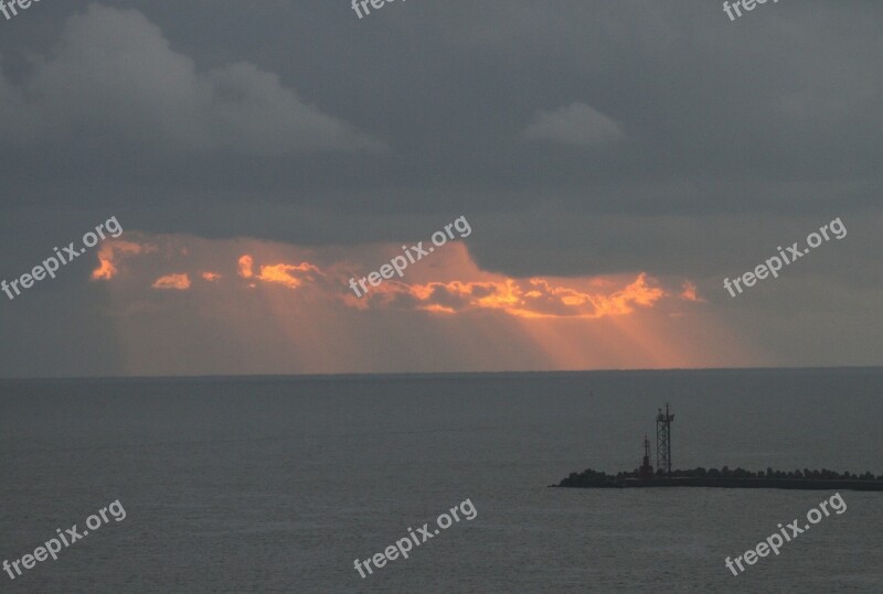 Sunrise Horizon Water Clouds Sun