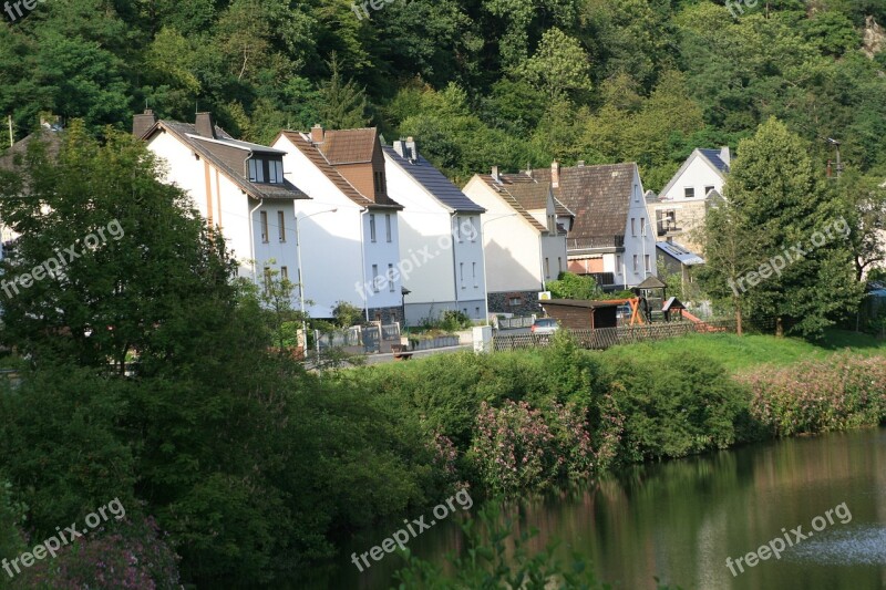 Village River Bank Uferstrase Near Shore