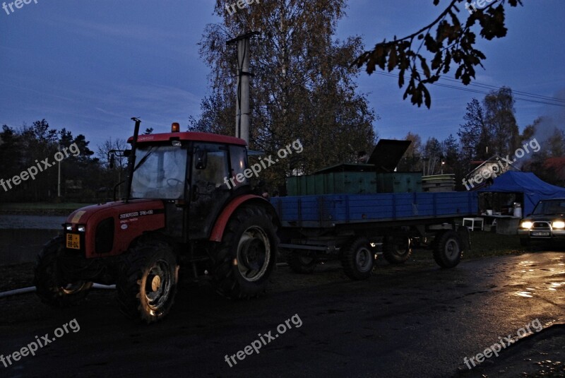 Morning Dawn Harvesting Tractor Car