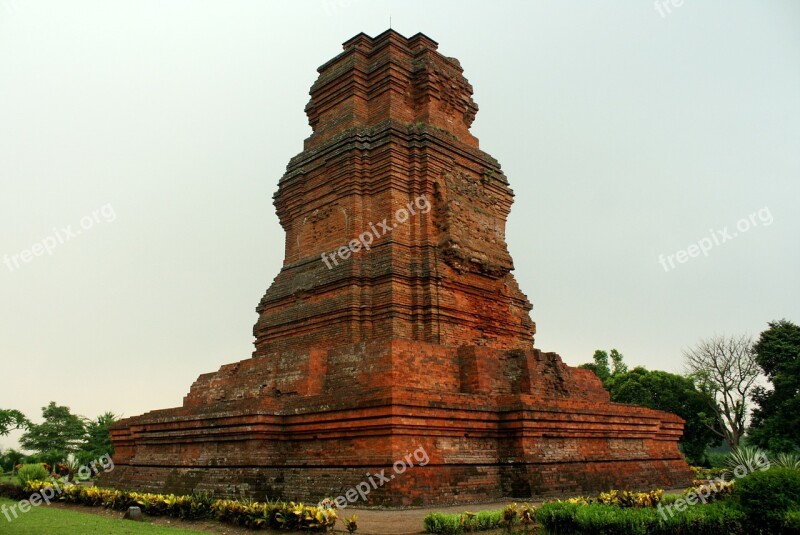 Candi Berahu Mojokerto Jawa Timur Java Indonesian