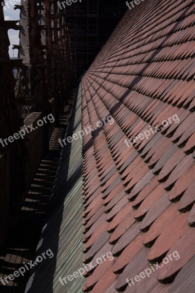 Pinnacles Over The Nave Roof Roofing Gothic