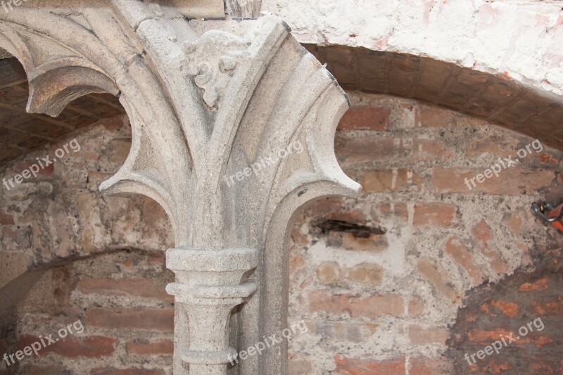 Tracery Wall Pillar Gothic Restoration