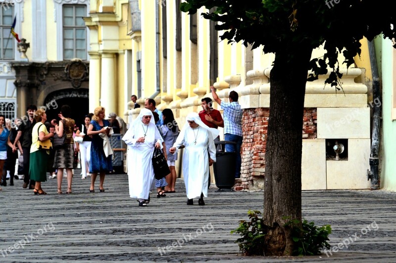 Nuns Nun Older Outside Christian