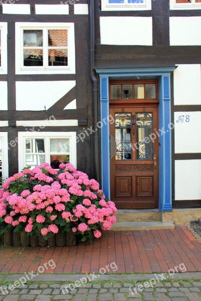 Building House Truss Door Flowers