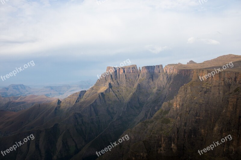 Southafrica Za Drakensberg Mountains Landscape