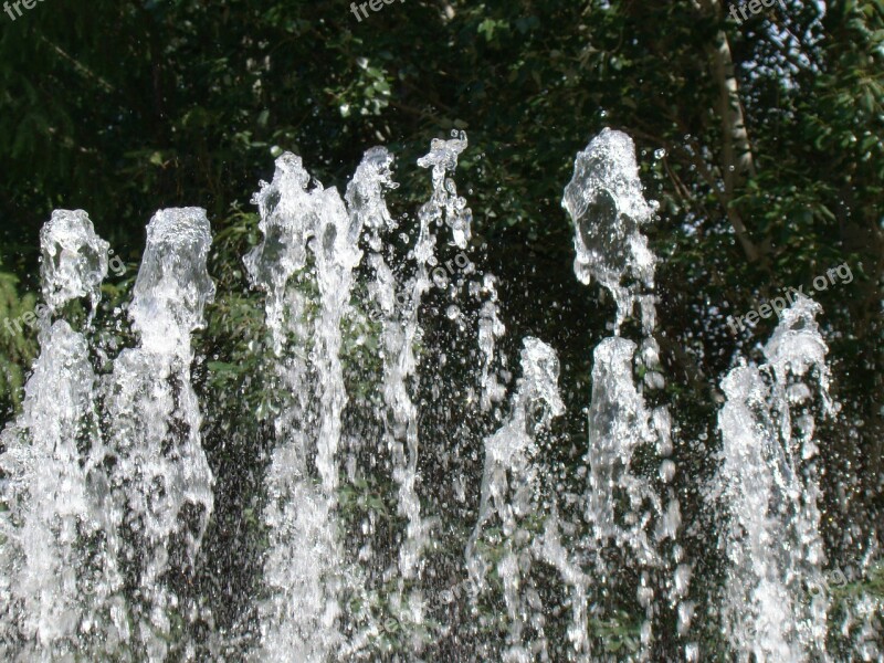 Fountain Jet Water Spray Drops