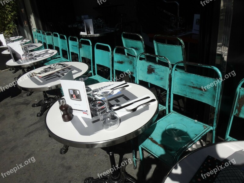 Paris Cafe Green Chair Table