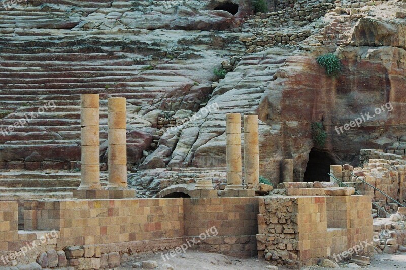 Stadium Petra The Red The Colorful Siq