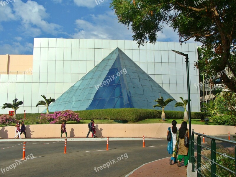 Infosys Mysore Decor Artistic Modern