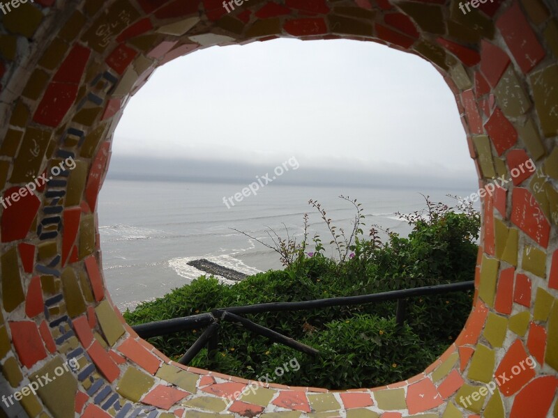 Mosaic Round Hole Sea Water