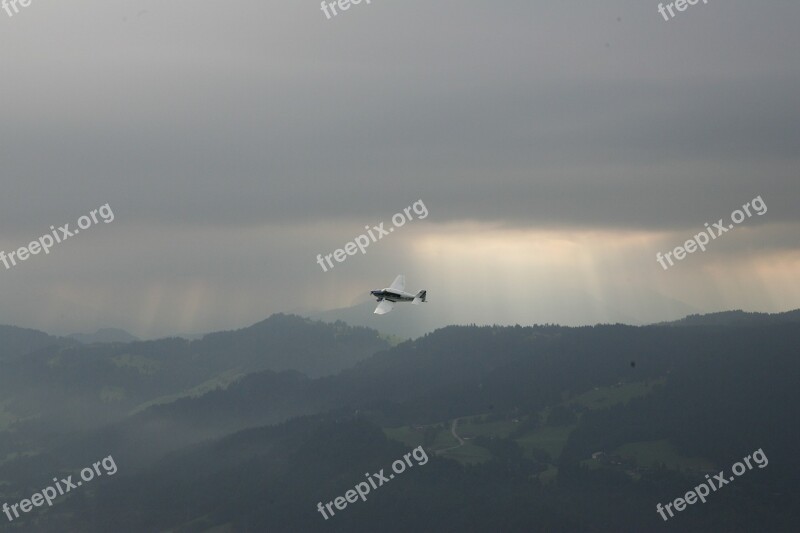 Aircraft Flying Sky Rain Raindrop