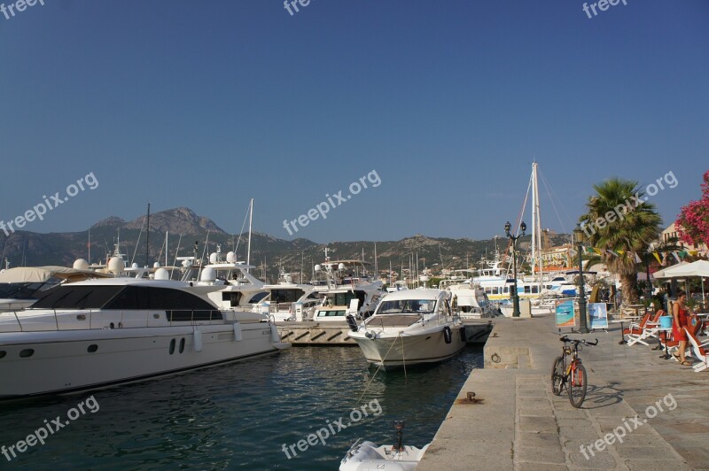 Port Hunting Summer Quay Terrace