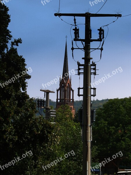 Steeple Village Strommast Current Energy