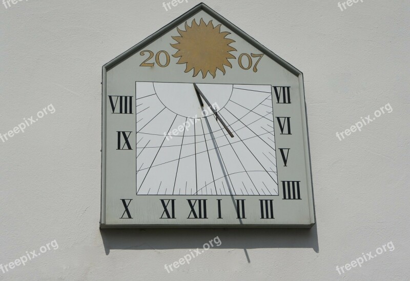 Thorpeness Suffolk Aldeburgh Cottage Sun Dial