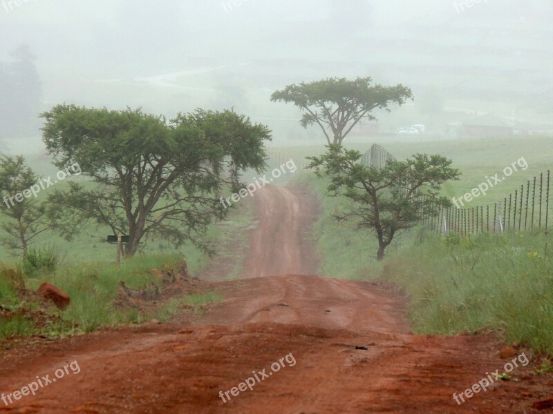 Red Earth Road Veldt Mist