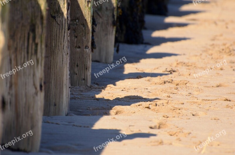 Beach Pillars Sun Shades Wood Macro