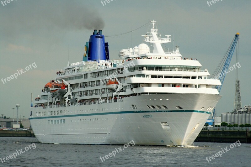 Amadea Cruise Ship Cruise Ship Traffic