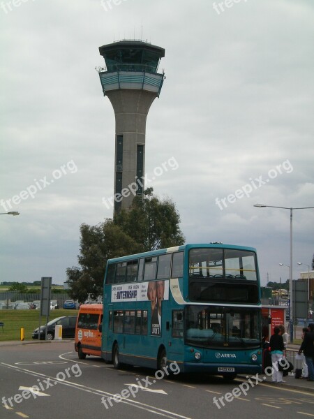 London Luton Great Customer Service Buszpalyaudvar Column