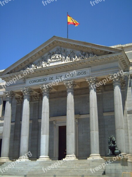 Cuts Parliament Members Spain Madrid