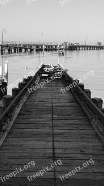 Pier Ramp Yacht Tracks Sea Yacht