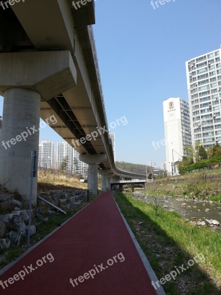 For Humans By Train Walk Under The Bridge Shade Free Photos