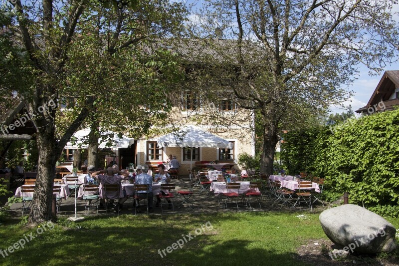 Beer Garden Beer Cellar Serving By Beer Tavern