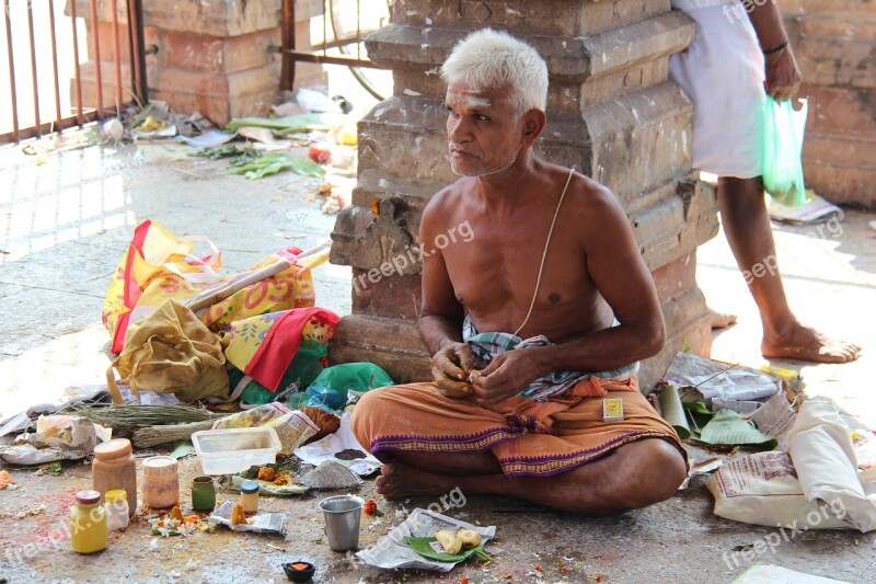 Indians Man Holy Hinduism Tradition