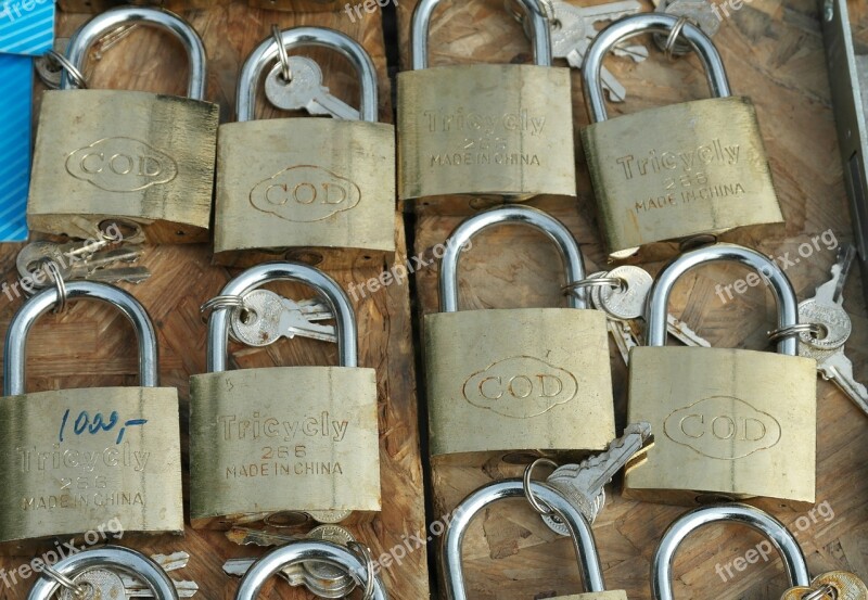 Castle Security Locks To Free Photos