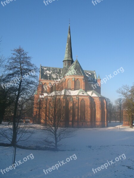 Bad Doberan Dom Winter Church Ice Cold