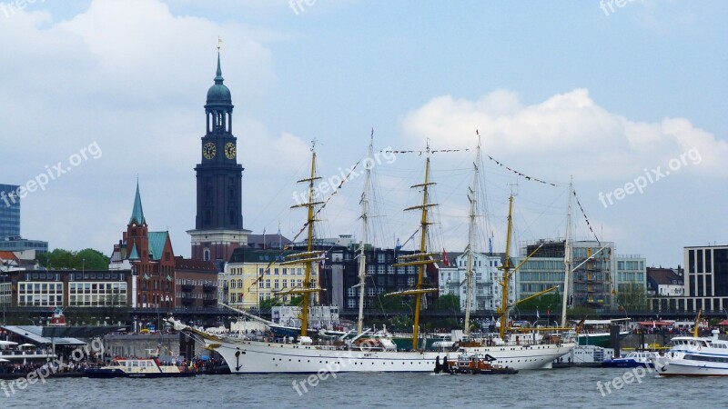 Hamburg Hafengeburtstag Michel Elbe Sailing Vessel