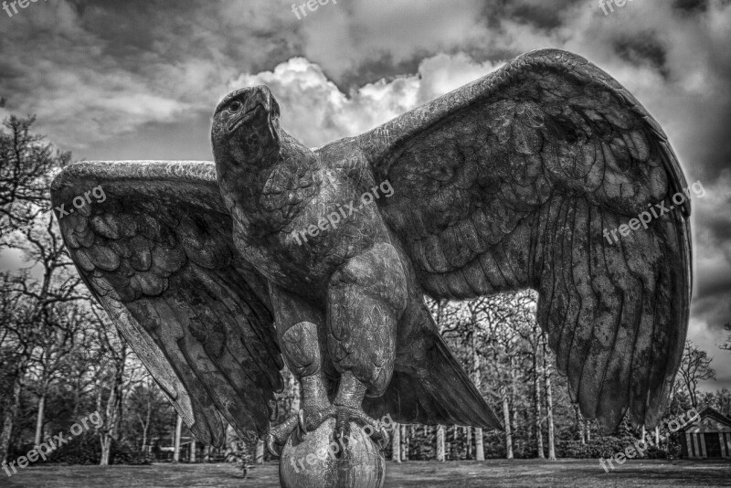 House Thorn Eagle Statue Free Photos