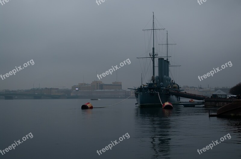 St Petersburg Russia Neva Fog Twilight Cruiser