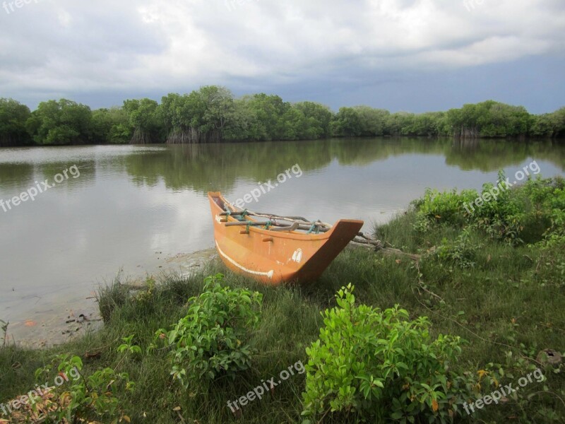 Lagoon Boat Fisherman Fishing Sri Lanka