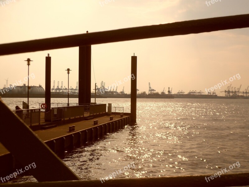 Hamburg Port Beautiful Spring Sun