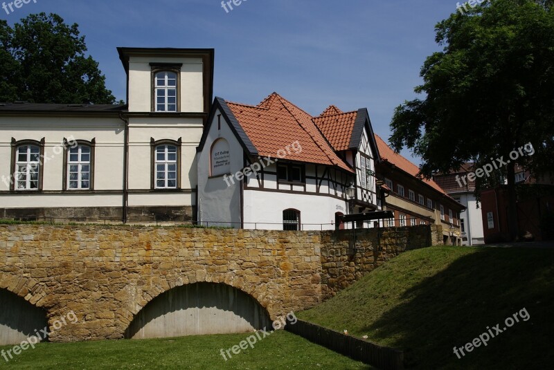 City Historic Center Peine Park Truss