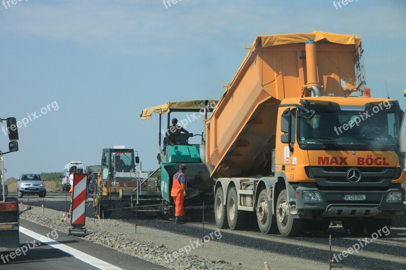 Caterpillar Construction Heavy Highways Machinery