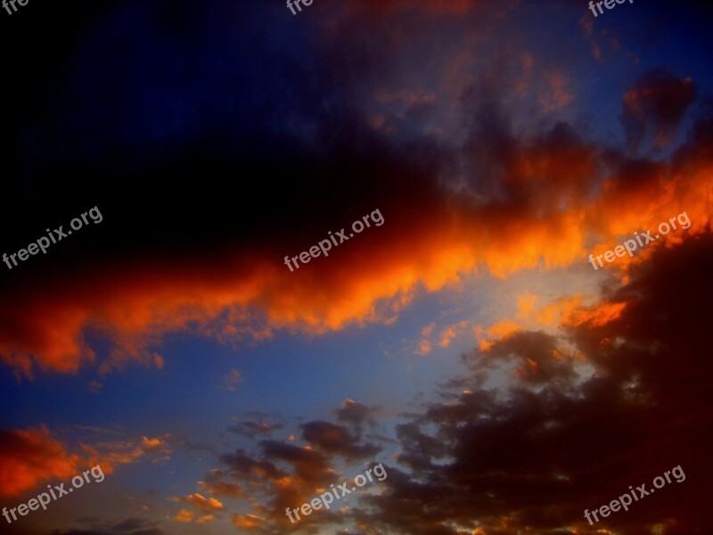 Clouds Sun Light Rays Red