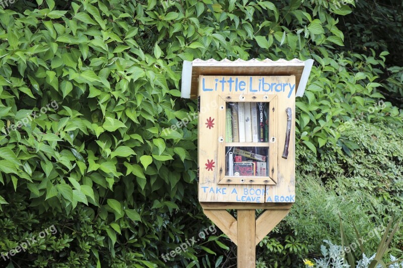 Books Library Little Outdoor Wood